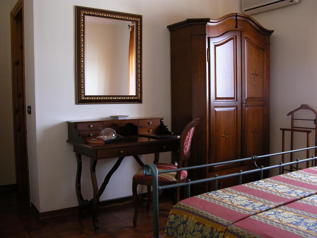 Hotel Canusium Canosa di Puglia Ngoại thất bức ảnh